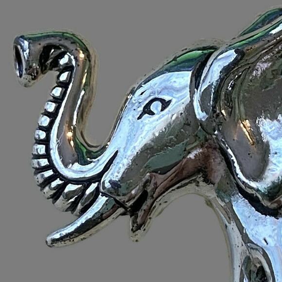 Elephant Brooch Pendant Contemporary Costume Circus Asian Inspired Minimalist - Picture 3 of 8